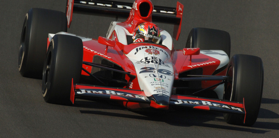 IRL: Wheldon outlasts competition at Motegi IRL: Wheldon outlasts competition at Motegi