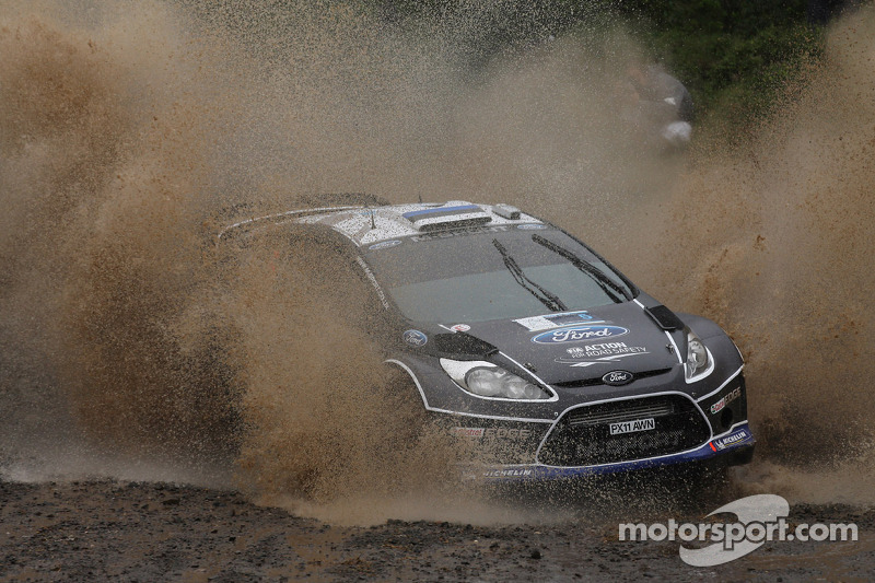Tänak conquers conditions to challenge for lead in Spain