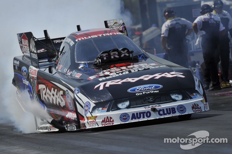 courtney force schumacher edwards grab top nhra qualifying spots courtney force schumacher edwards grab top nhra qualifying spots at pomona 800x533 courtney force schumacher edwards grab top nhra qualifying spots courtney force schumacher edwards grab top nhra qualifying spots at pomona 800x533