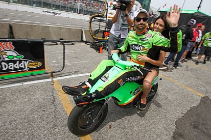 Hinchcliffe out at Andretti?