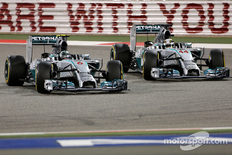Driver 'crash' discussed at Mercedes party