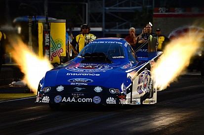 JFR’s Robert Hight is set to defend Funny Car title