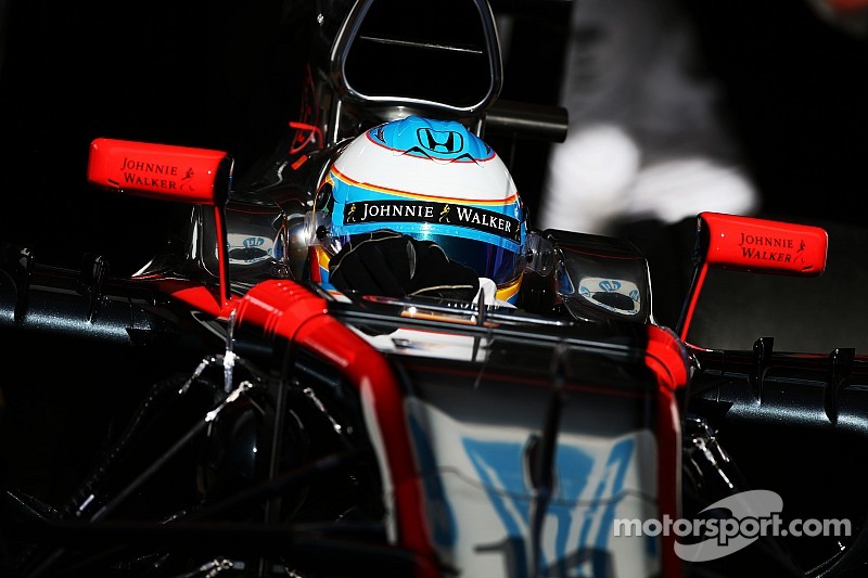 Alonso no recuerda el accidente: Briatore