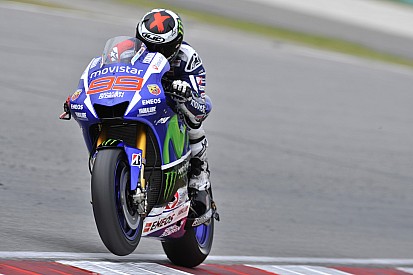 Jorge Lorenzo debilitado por la bronquitis