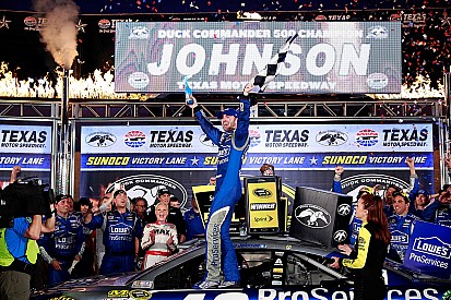 Johnson gana en Texas