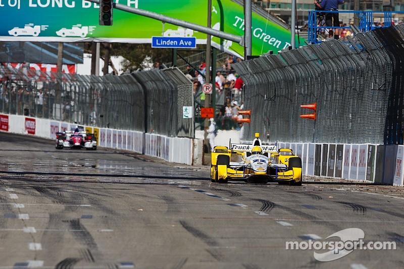 Résultats EL3 - Simon Pagenaud se montre