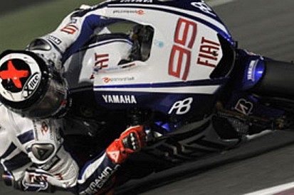 MotoGP 2010, Qatar: testa e cuore per Lorenzo