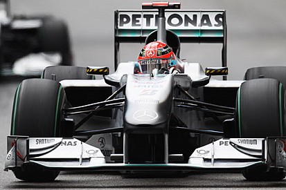 Schumi penalizzato di 20 secondi