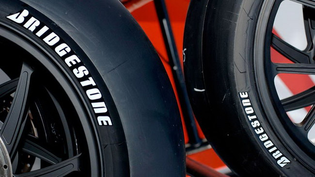 A Le Mans prima uscita per le gomme asimmetriche