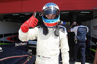 Pole e record della pista per Filippi ad Imola