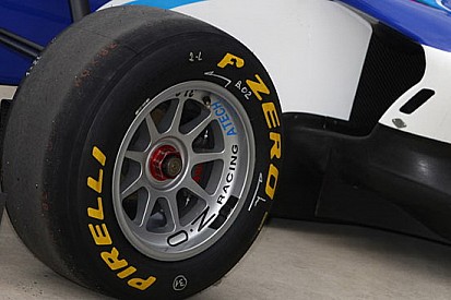 Pirelli: test collettivi, non usa la Toyota Tf110