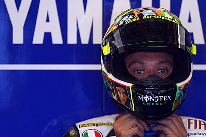 Rossi: il problema è più la spalla che la gamba