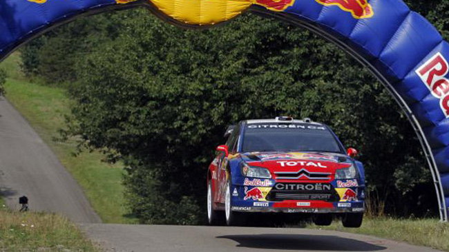 Dominio Citroen nello shake down in Germania