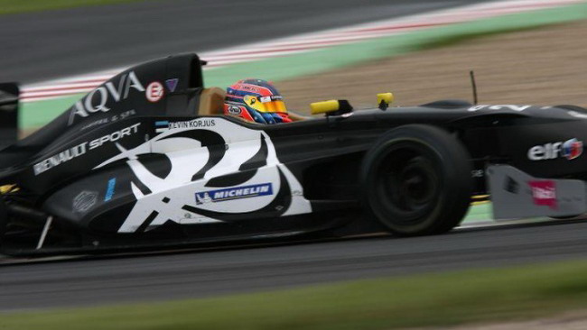 Pole position per Kevin Korjus a Silverstone