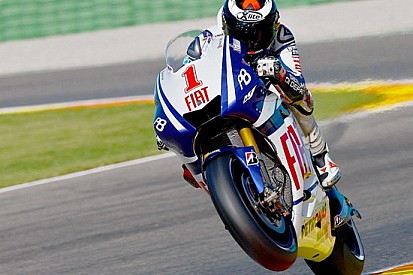 Valencia, day 1: Lorenzo al top, Rossi chiude decimo