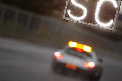 I piloti chiedono nuove regole per la safety car