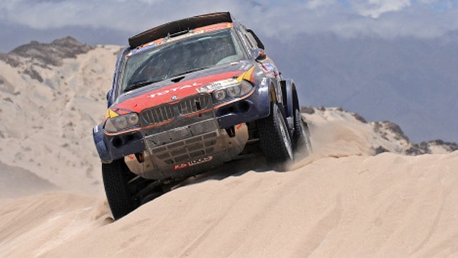BMW punta forte sulla Dakar 2011: al via ben 7 X3CCs!