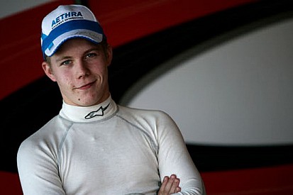 Aaro Vainio ha firmato per la Tech 1