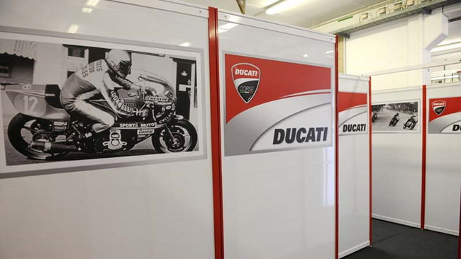 Al Mugello gira anche la nuova Ducati SBK