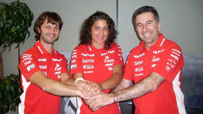 Elena Rosell è la prima ragazza della Moto2!