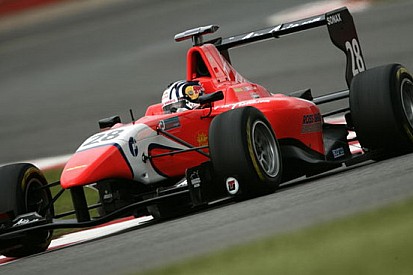 Williamson la spunta in gara 2 a Silverstone