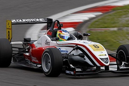 Merhi domina gara 1 al Nurburgring