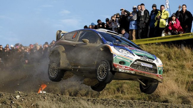 Jari-Matti Latvala vince il Rally del Galles