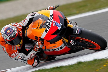 Assen, Qualifiche: neppure il dolore ferma Stoner