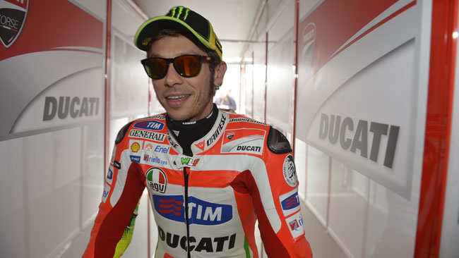 Ducati rilancia per convincere Valentino a restare