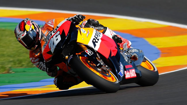 Pedrosa in pole con il nuovo record di Valencia
