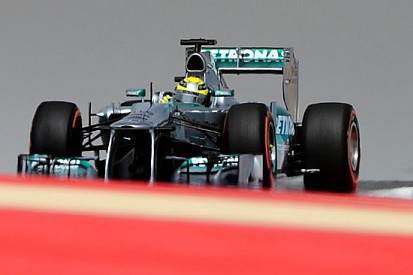 Per Rosberg spettacolare pole con la Mercedes
