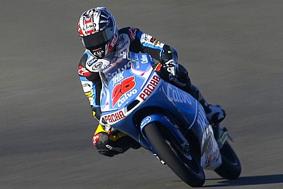Maverick Viñales vince una gara accorciata