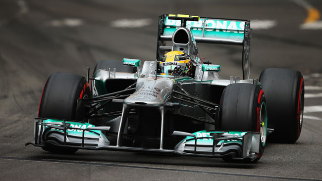 FIA: Mercedes e Pirelli a giudizio, Ferrari scagionata
