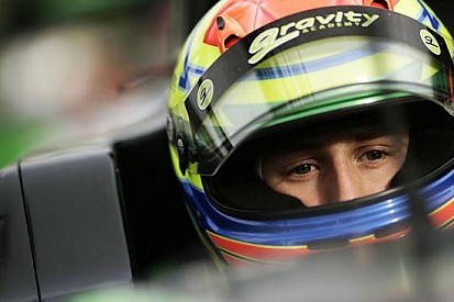 Alexander Sims torna in F3 con la T-Sport