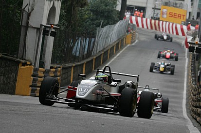 Alla fine a Macao si correrà con i motori vecchi