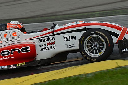 Luca Ghiotto in Formula Renault 3.5 con Draco