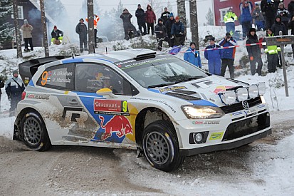 Svezia, PS9: Mikkelsen e Latvala testa a testa