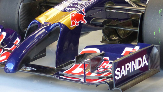 Ecco il nuovo muso scavato della Toro Rosso