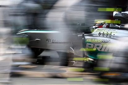 Pirelli soddisfatta della durata delle gomme al caldo