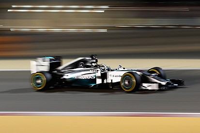 Hamilton dopo la battaglia con Rosberg a Sakhir