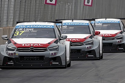 La Citroen ha anche simulato le sportellate nei test!
