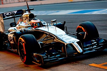 Primi giri con la McLaren per Stoffel Vandoorne