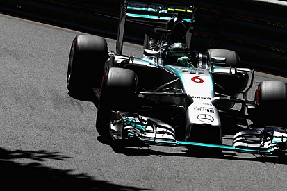 Colpo di scena: cambiata la frizione di Rosberg!