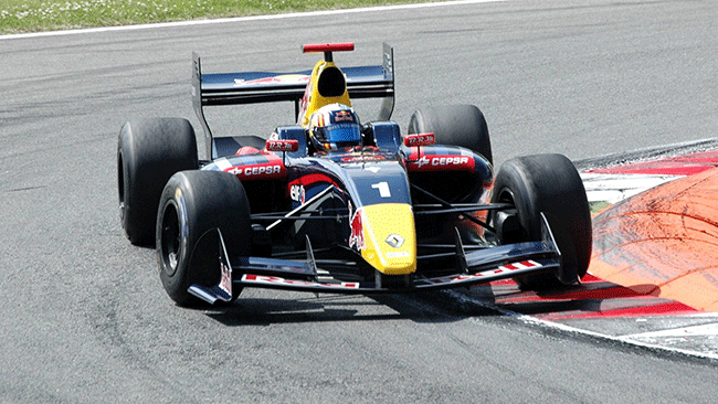 Sainz jr incontenibile: vince anche Gara 2