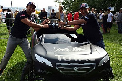 Dakar: oggi alle 17 la Peugeot annuncia Peterhansel