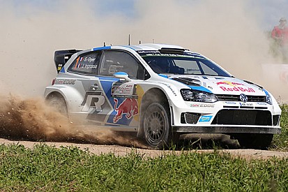 Polonia, PS13: Ogier prova a scappare a Mikkelsen