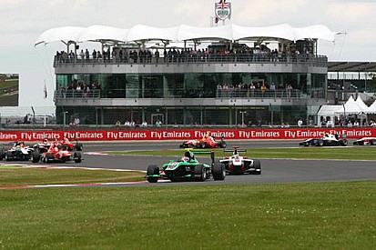 Stanaway fa sua Gara 2 a Silverstone