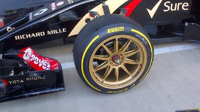 Pirelli: ecco la gomma da 18 pollici sulla Lotus