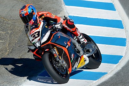 Laguna Seca, Gara 1: Melandri vince con autorità