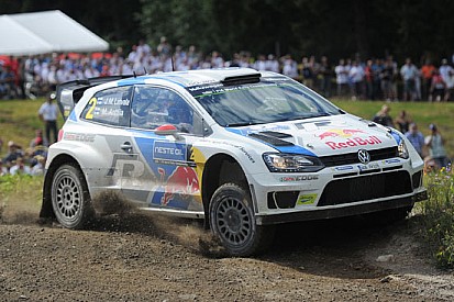 Finlandia, PS14: Latvala riparte subito a razzo
